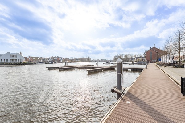 Medium property photo - Koningin Julianalaan 25, 1421 AH Uithoorn